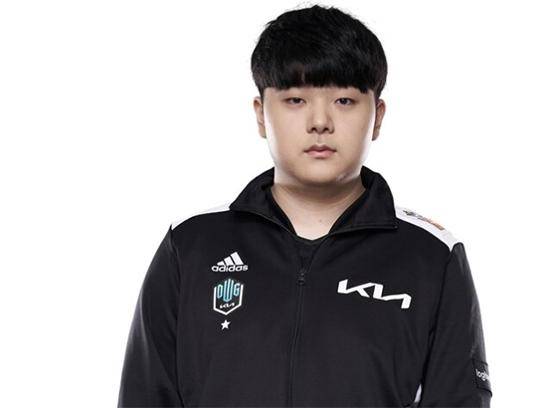 包含C9力克NS,Canyon完成史诗逆转峡谷大战入围赛,锁定晋级资格的词条 包含C9力克NS,Canyon完成史诗逆转峡谷大战入围赛,锁定晋级资格的词条