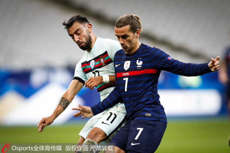 法国鏖战美国，戈麦斯统治全场